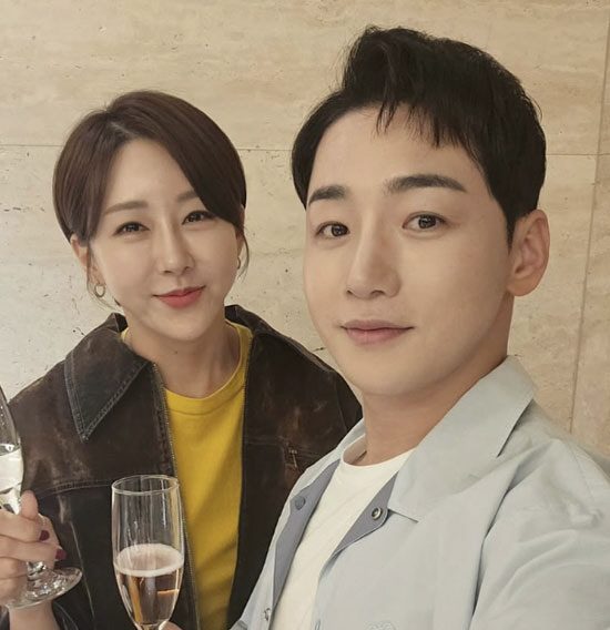 한영 시험관 중단