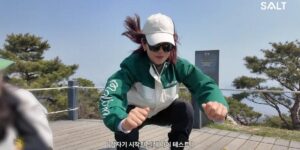 박신혜 둘째 임신 근황, 무릎 꿇고 손 안 짚고 기상? 놀라운 코어 근력 화제